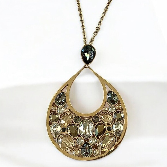 Swarovski Pendant Necklace in Gold, Silver, & Bronze. Dazzling Neutral Colors - Picture 1 of 6